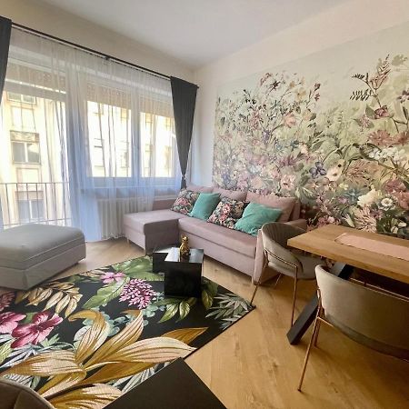 Brand New Apartment #Hollan#3Bedr#2Bathr#Freeparking 부다페스트 외부 사진